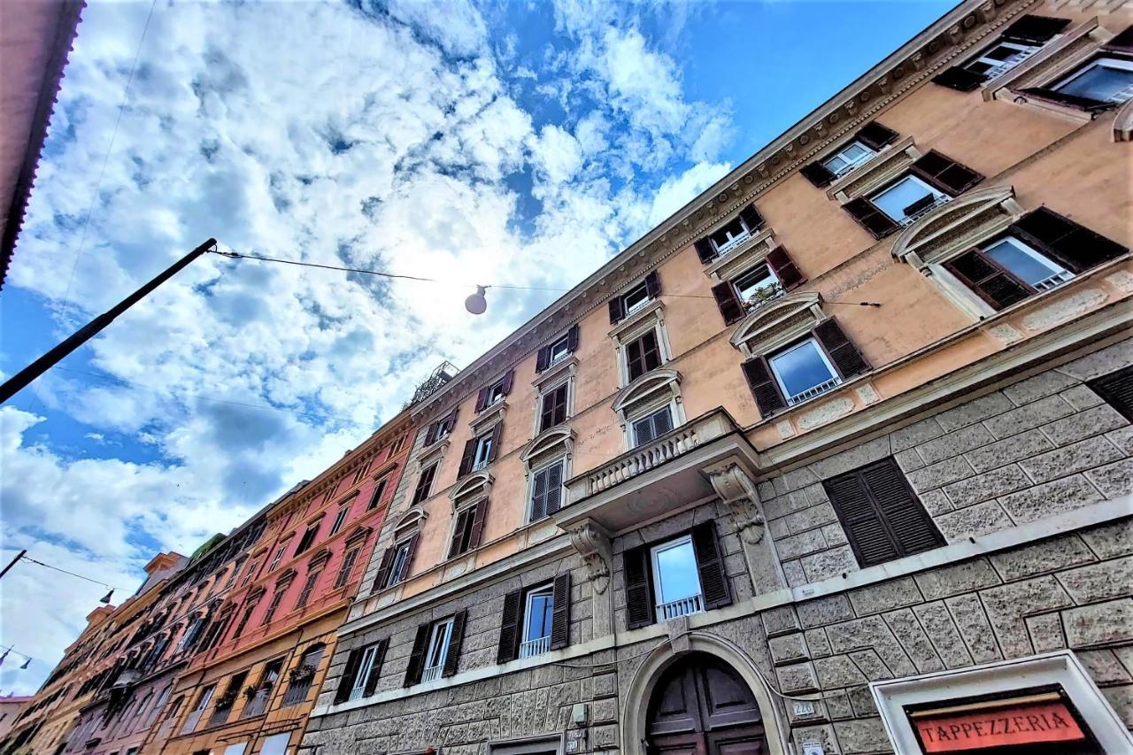روما Bellezza Al Colosseo - B&B & Apts المظهر الخارجي الصورة
